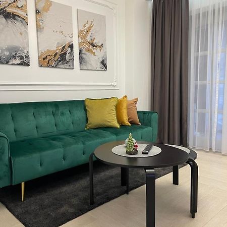 Luxury City Studios Curtea De Arges Ngoại thất bức ảnh